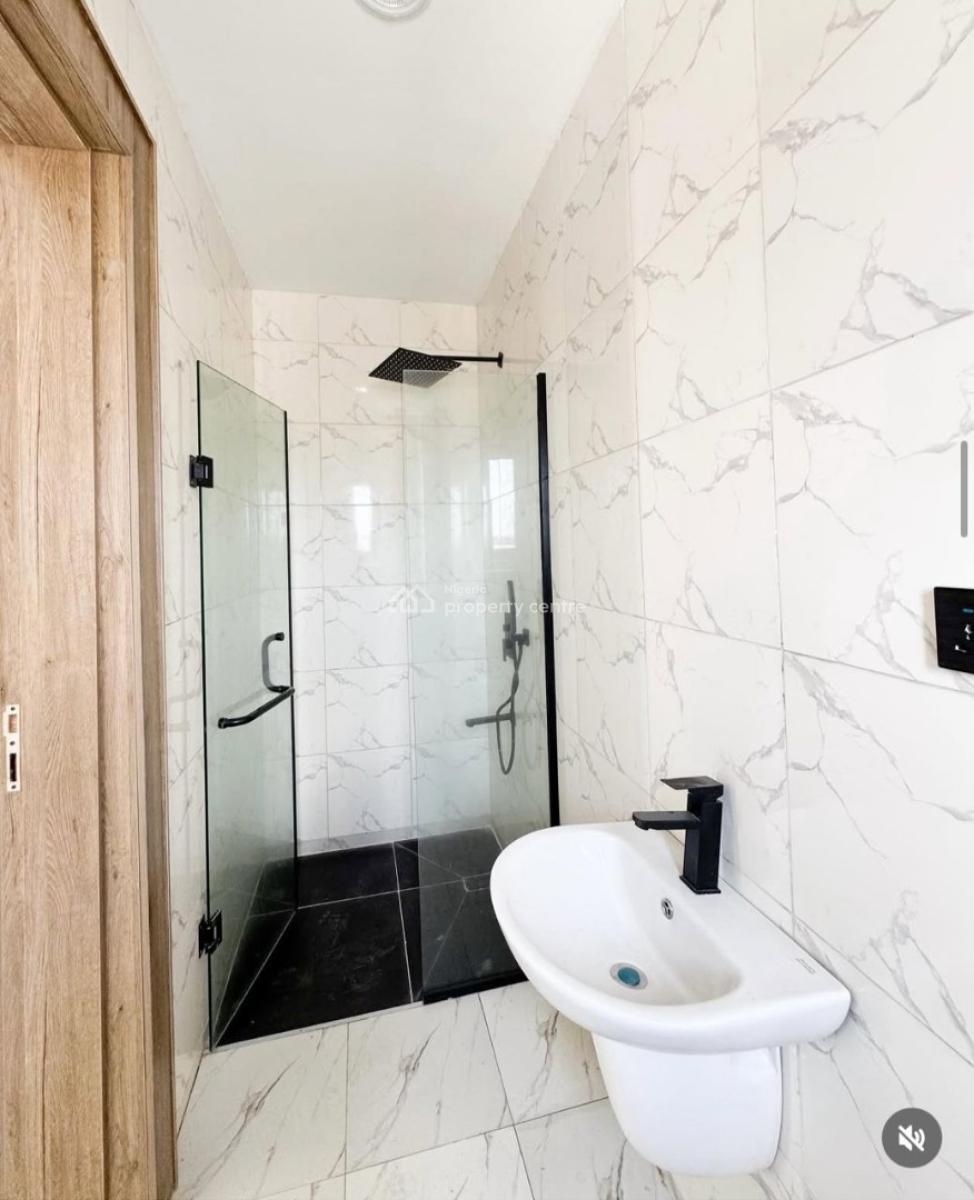 Brand New 2bedroom  Flat, Lekki Phase 1, Lekki, Lagos, Flat / Apartment for Rent