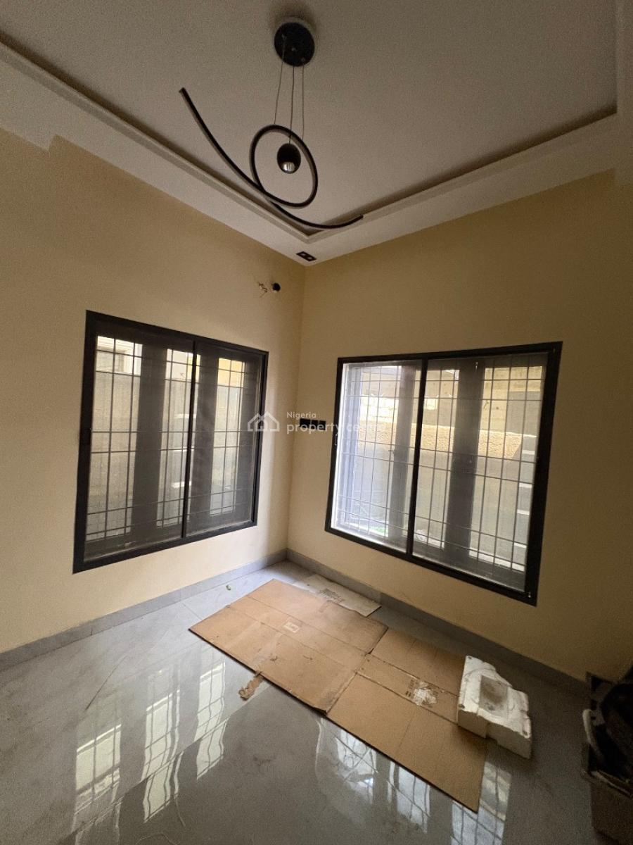 New 4-bedroom Duplex, Von Axis, Lugbe District, Abuja, Semi-detached Duplex for Sale