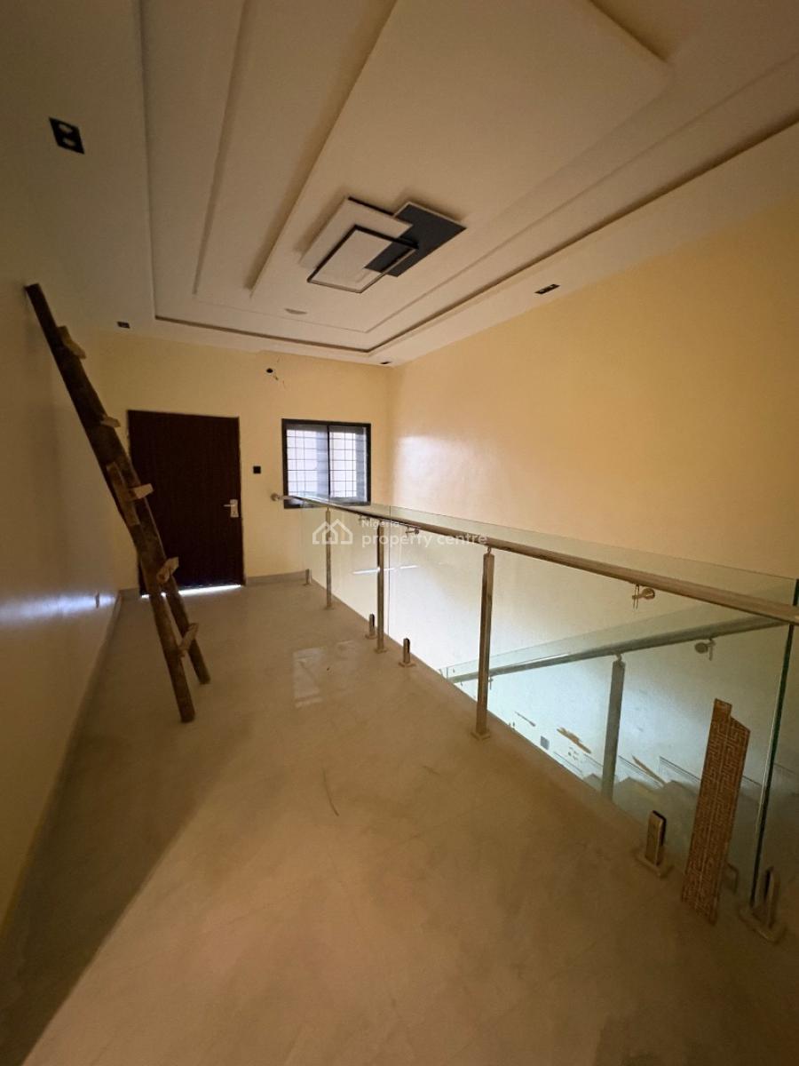 New 4-bedroom Duplex, Von Axis, Lugbe District, Abuja, Semi-detached Duplex for Sale