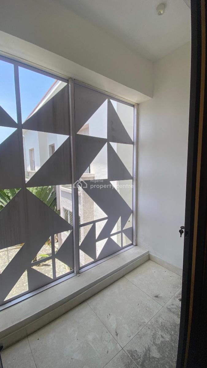 Luxury 2 Bedroom Apartment, Osapa, Lekki, Lagos, Flat / Apartment for Sale
