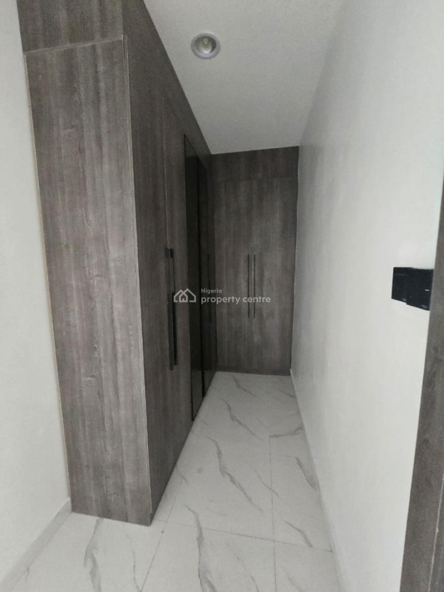 Newly Renovated 5 Bedroom Fully Detached Duplex with 2 Room Bq, Lekki Phase 1, Lekki Phase 1, Lekki, Lagos, Detached Duplex for Rent