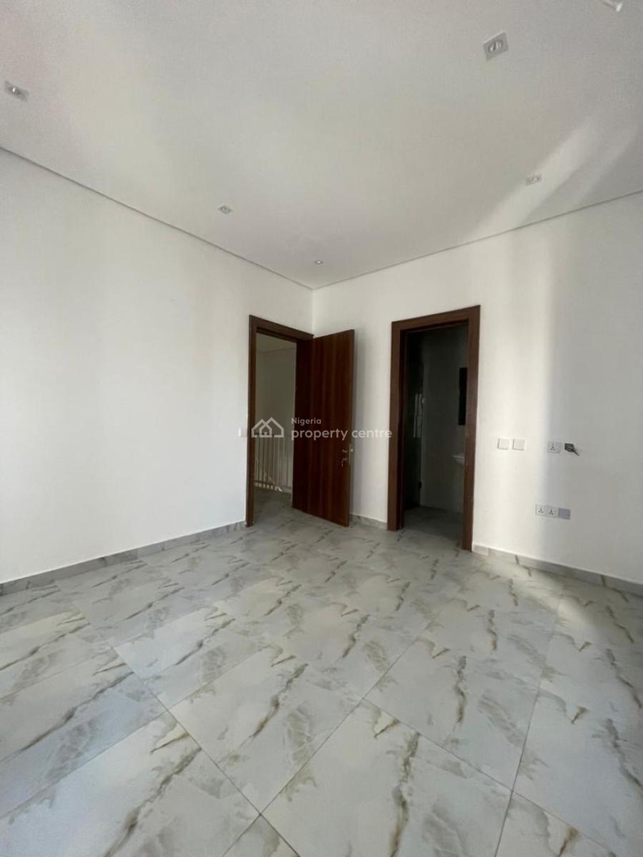 Luxury 3 Bedrooms Duplex with a Massive Room Bq, Lekki Phase 1, Lekki, Lagos, Detached Duplex for Rent