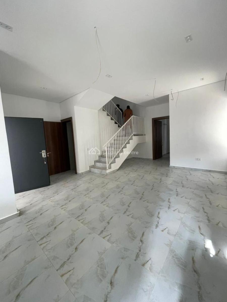 Luxury 3 Bedrooms Duplex with a Massive Room Bq, Lekki Phase 1, Lekki, Lagos, Detached Duplex for Rent