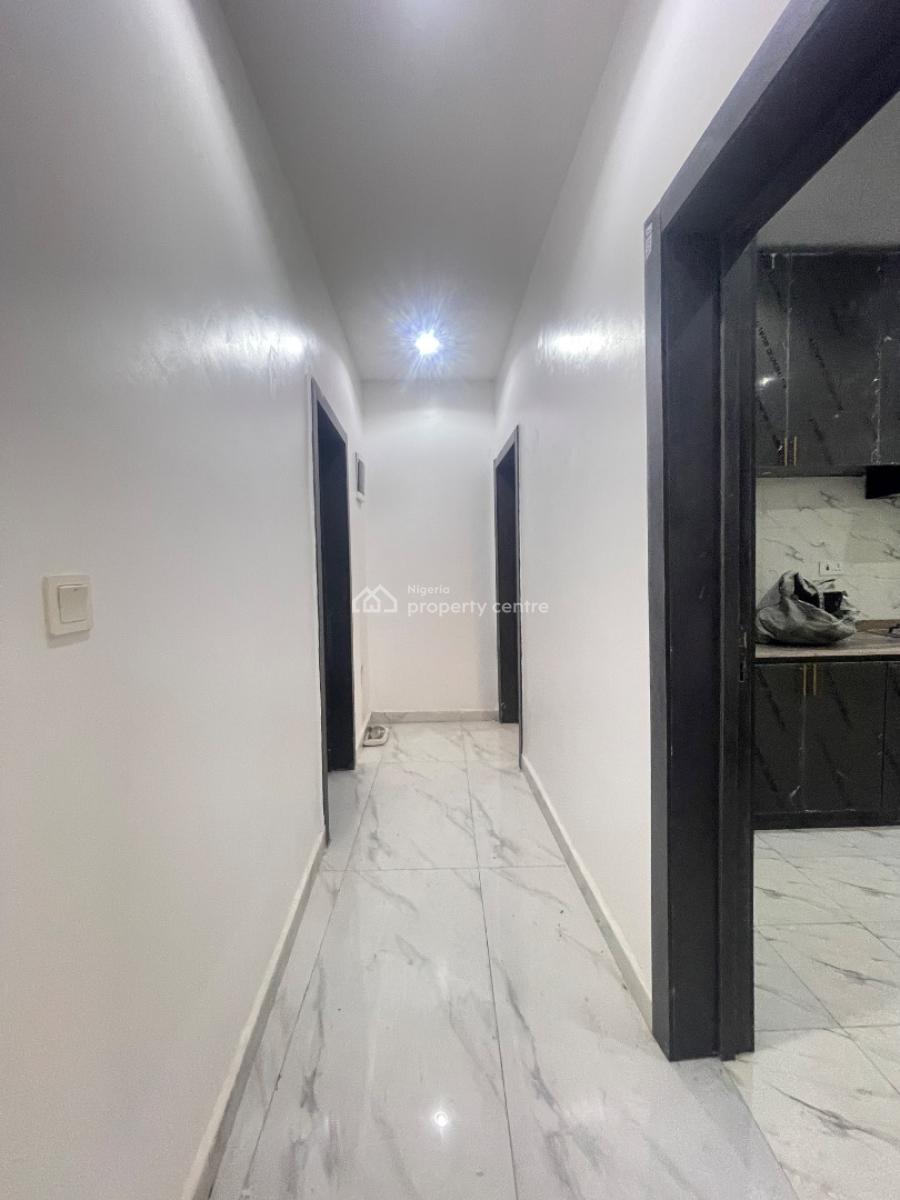 Luxury 2bedroom Flat Upstairs, Abraham Adesanya, Ajah, Lagos, Flat / Apartment for Rent