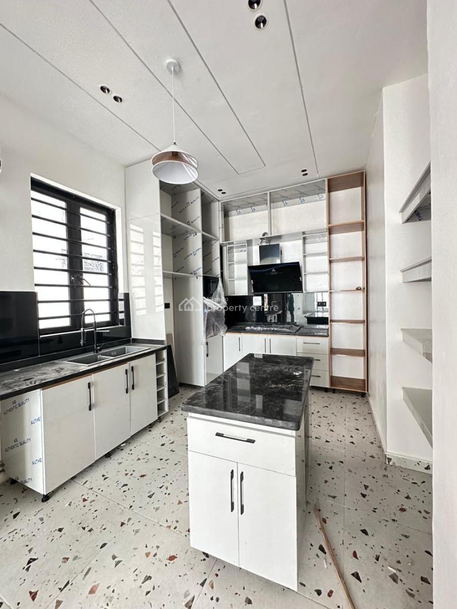 Spacious Luxury 5 Bedroom Fully Detached Duplex with Bq and Pool, Chevron Toll Gate, Orchid Road, Lekki, Lagos, Detached Duplex for Sale