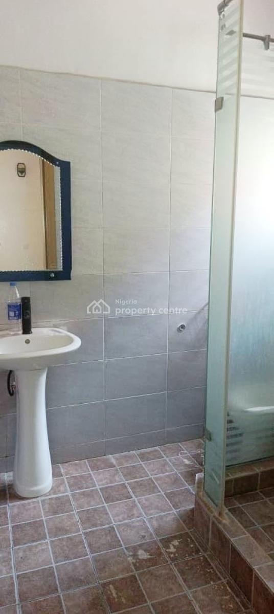 *mini Flat Penthouse, Lekki Phase 1, Lekki, Lagos, Mini Flat (room and Parlour) for Rent