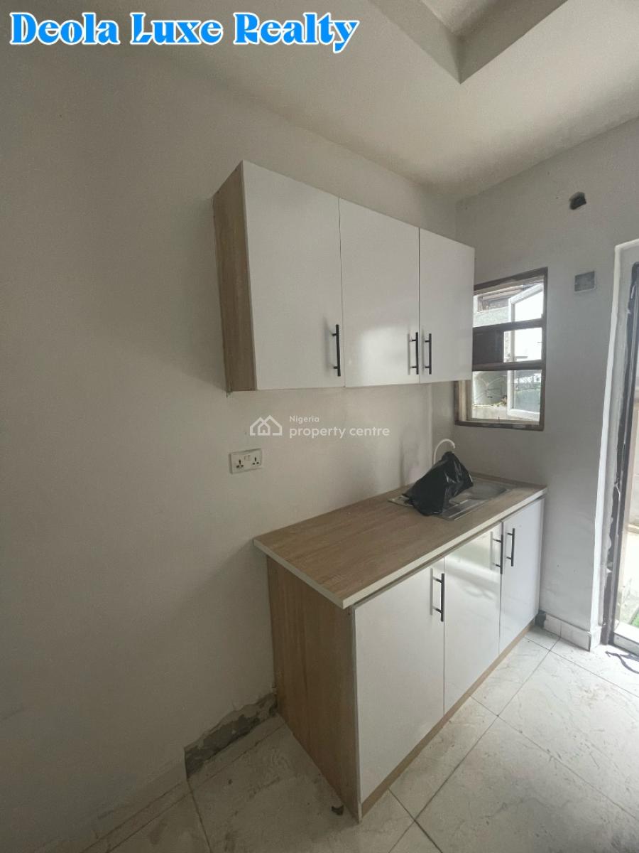 a Nice and Spacious 1 Bedrooms Apartment, Close to The Shoprite, Osapa, Lekki, Lagos, Mini Flat (room and Parlour) for Rent