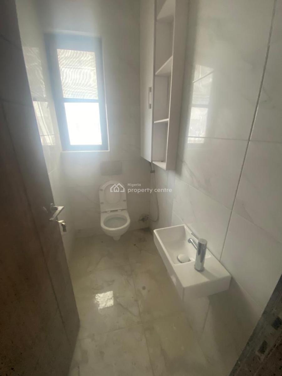 Luxury 2 Units of 2 Bedrooms Apartments + Swimming Pool, Gym, Periwinkle Estate, Lekki Phase 1, Lekki, Lagos, Flat / Apartment for Rent
