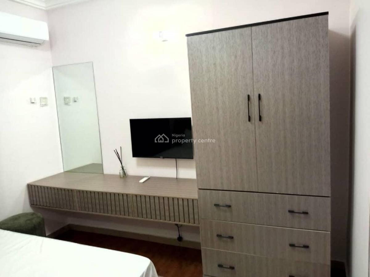 a Fully Furnished 1 Bedroom Serviced Apartment with Gym & Pool, Banana Island, Ikoyi, Lagos, Mini Flat (room and Parlour) for Rent