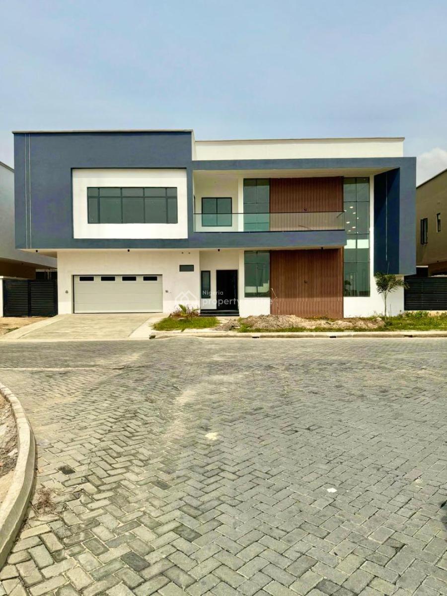 Exquisite Five (5) Bedroom Villa with Amazing Features, Lekki Phase 1, Lekki, Lagos, Detached Duplex for Sale