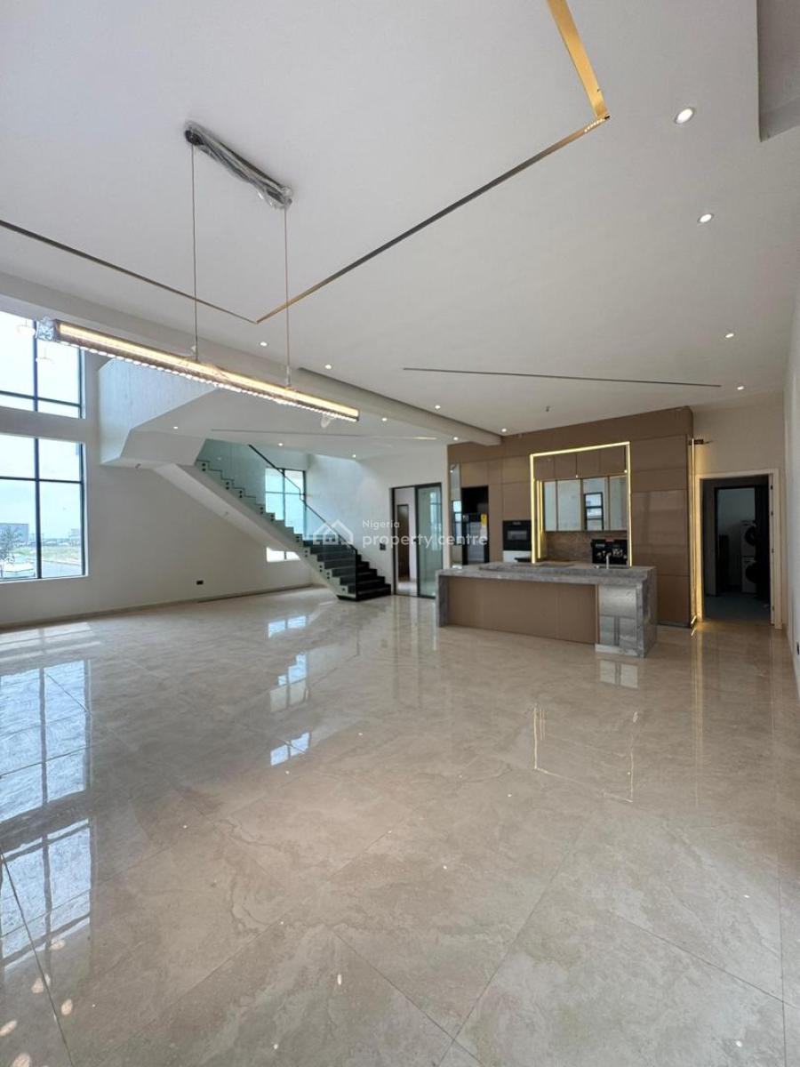 Exquisite Five (5) Bedroom Villa with Amazing Features, Lekki Phase 1, Lekki, Lagos, Detached Duplex for Sale