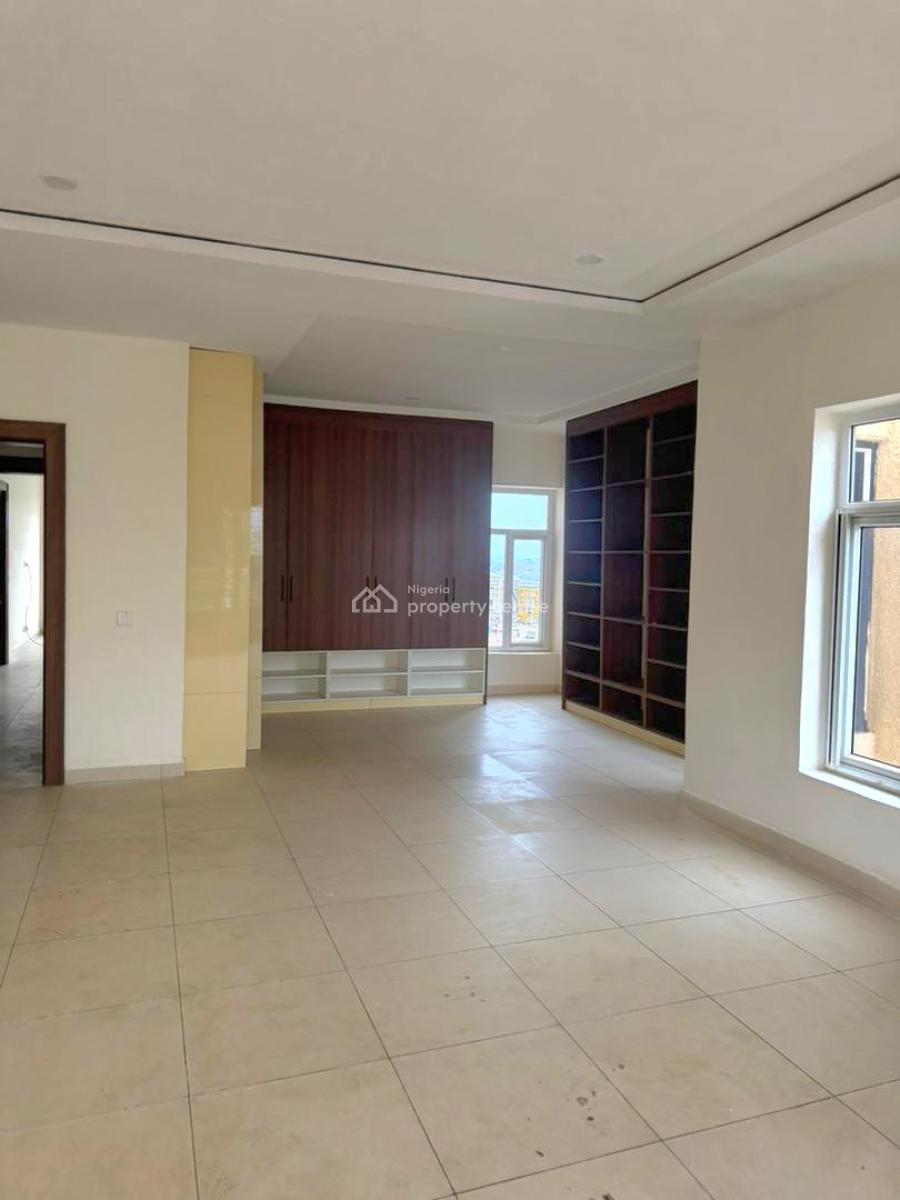 4-bedroom Terrace Duplex with 1-room Bq, Utako, Abuja, Terraced Duplex for Rent