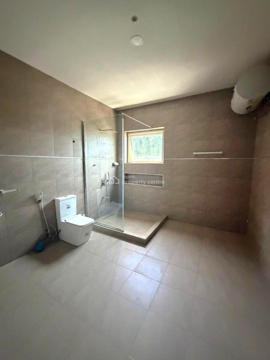 4-bedroom Terrace Duplex with 1-room Bq, Utako, Abuja, Terraced Duplex for Rent