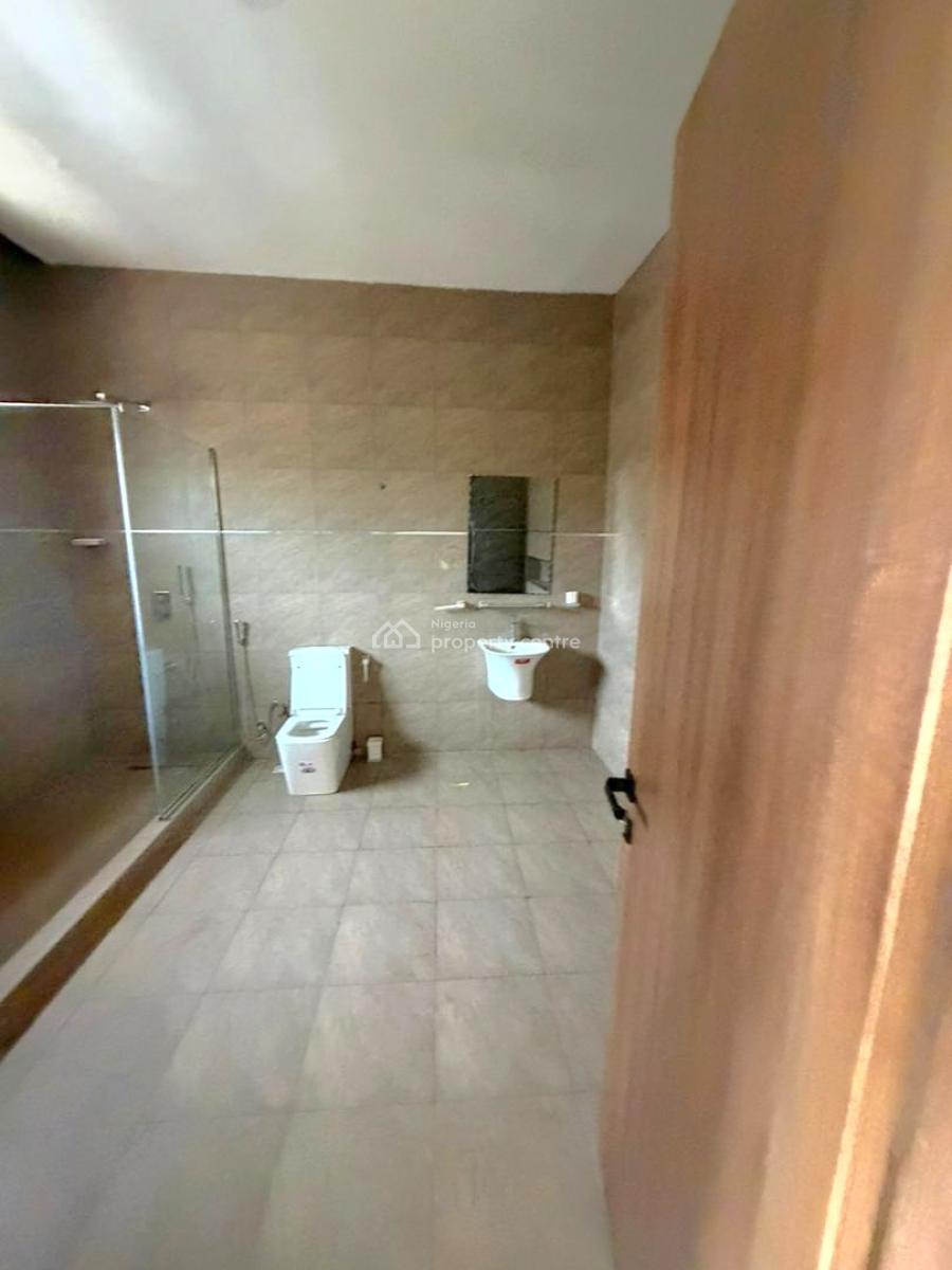 4-bedroom Terrace Duplex with 1-room Bq, Utako, Abuja, Terraced Duplex for Rent