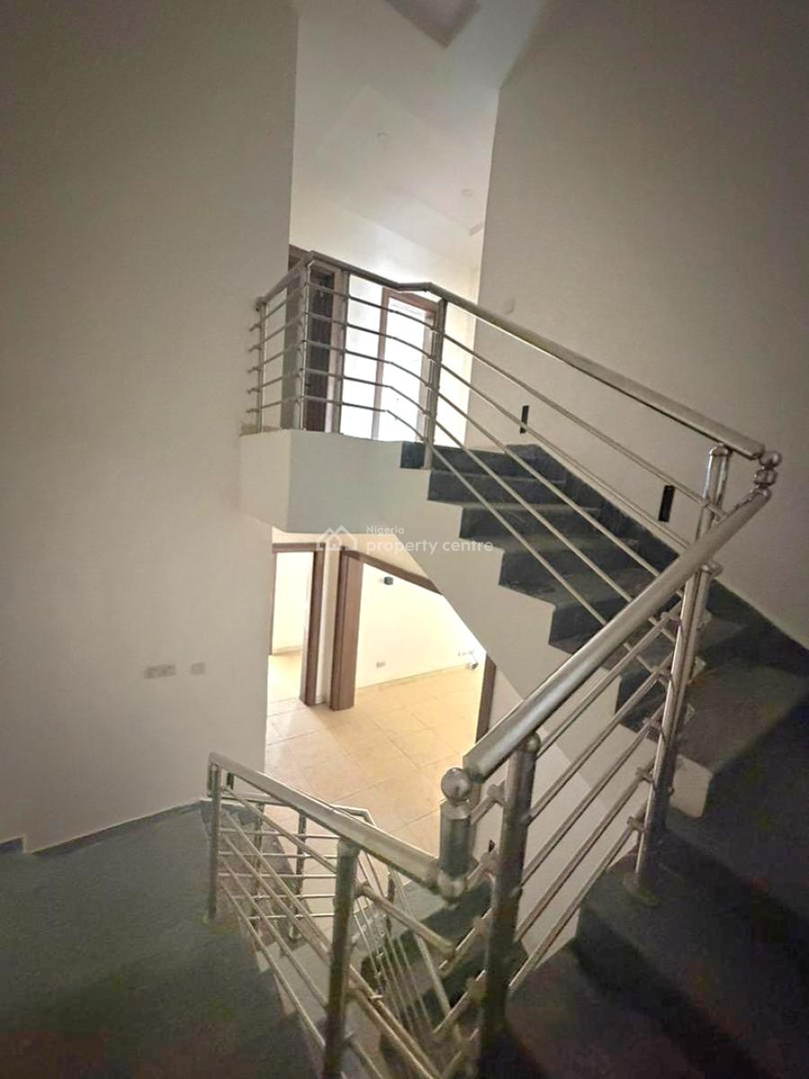 4-bedroom Terrace Duplex with 1-room Bq, Utako, Abuja, Terraced Duplex for Rent