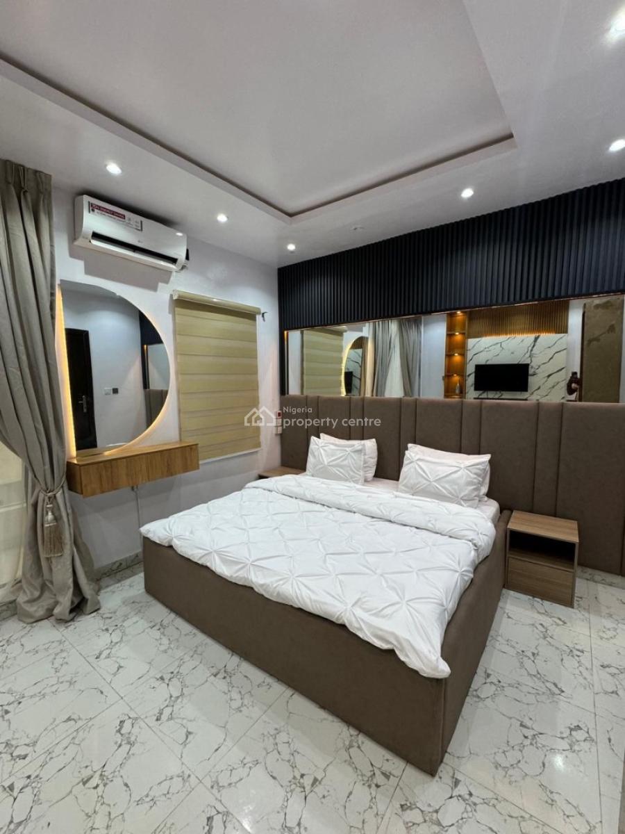 1bedroom Apartment with Ps5, Swimming Pool,air Hockey, 24/7 Security, Lekki Phase 1, Lekki, Lagos, Flat / Apartment Short Let