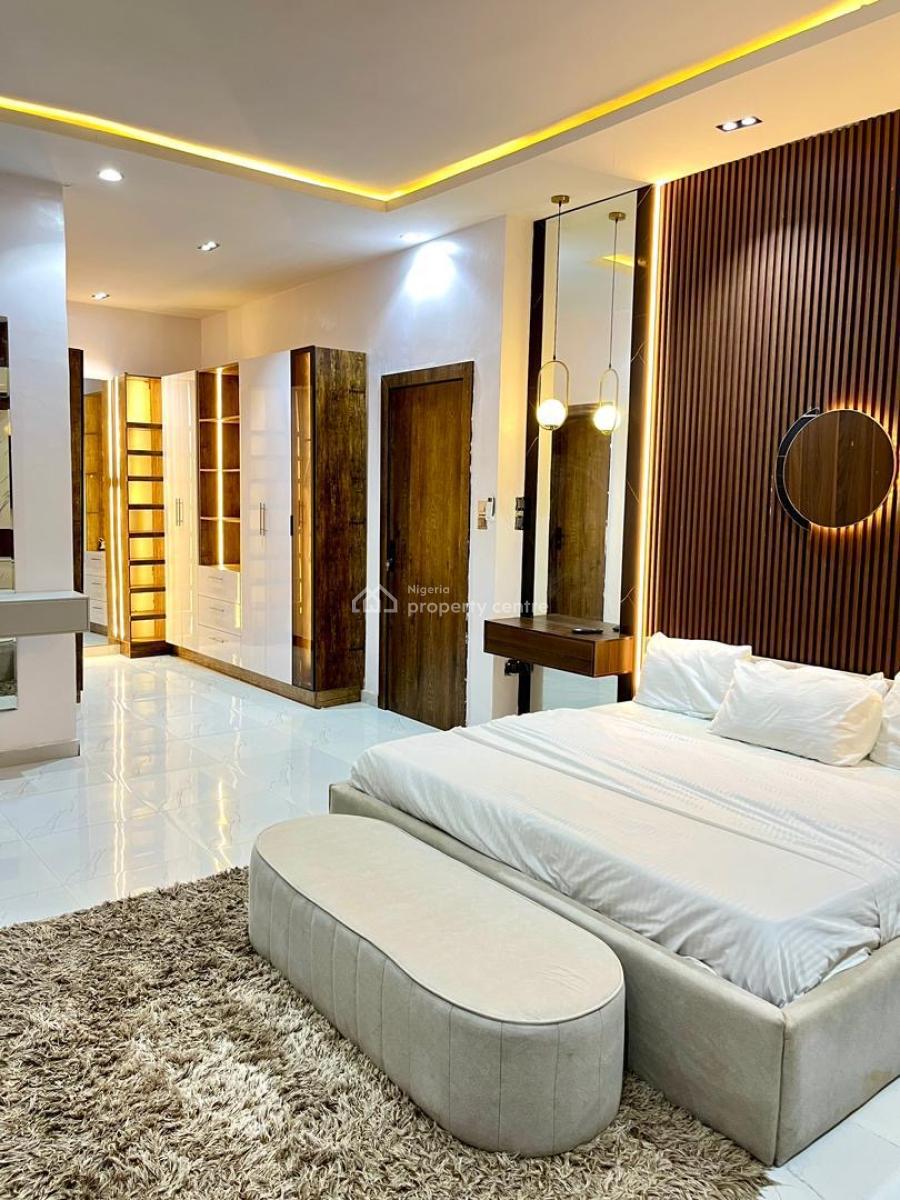 3bedroom Apartment with Ps5, Swimming Pool,air Hockey, 24/7 Security, Lekki Phase 1, Lekki, Lagos, Flat / Apartment Short Let