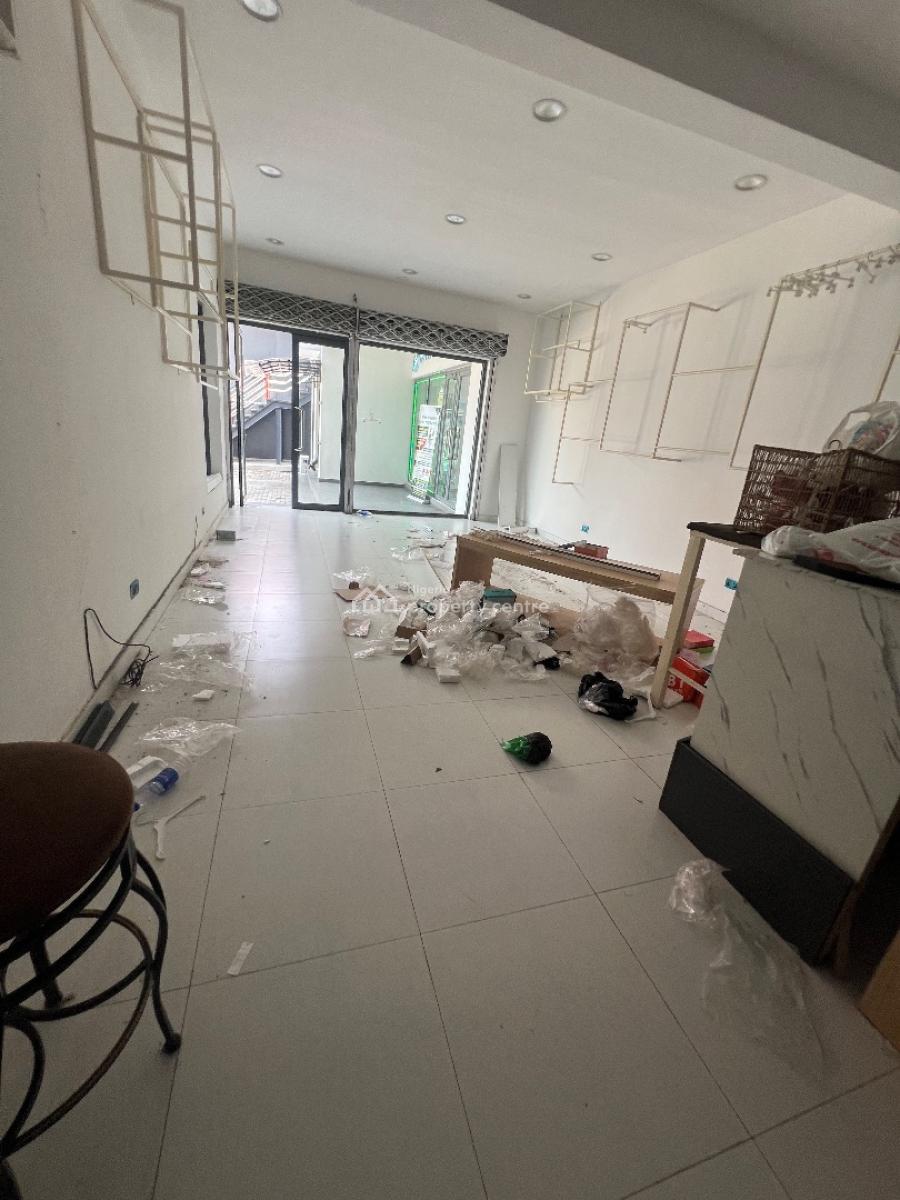 Shop Ground Floor Facing Road at Lekki Phase 1, Off Admiralty Way Lekki Phase 1, Lekki Phase 1, Lekki, Lagos, Shop for Rent