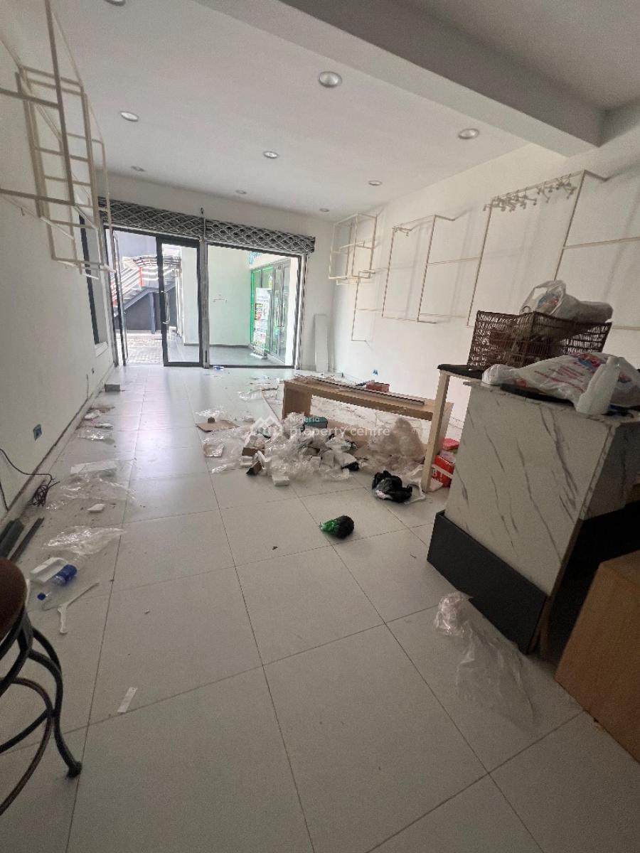 Shop Ground Floor Facing Road at Lekki Phase 1, Off Admiralty Way Lekki Phase 1, Lekki Phase 1, Lekki, Lagos, Shop for Rent