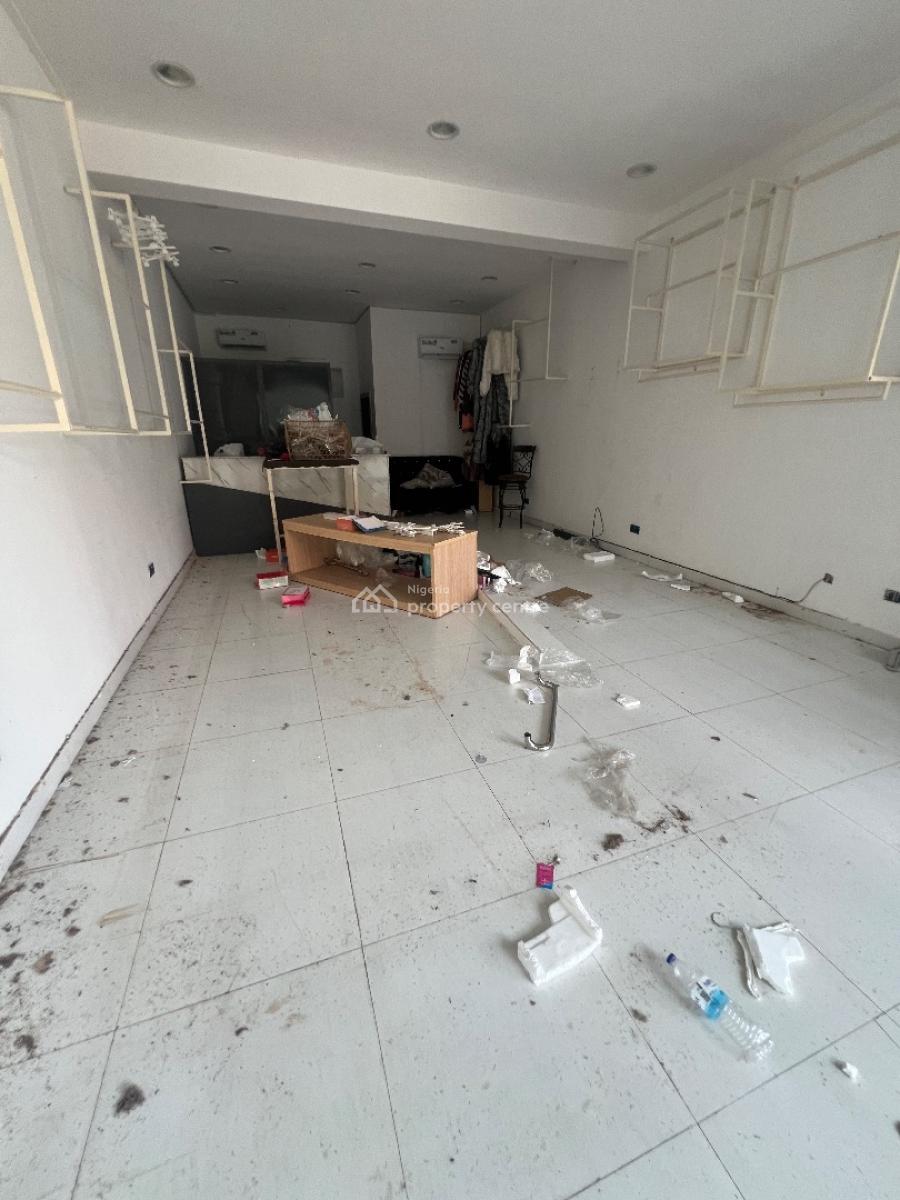 Shop Ground Floor Facing Road at Lekki Phase 1, Off Admiralty Way Lekki Phase 1, Lekki Phase 1, Lekki, Lagos, Shop for Rent