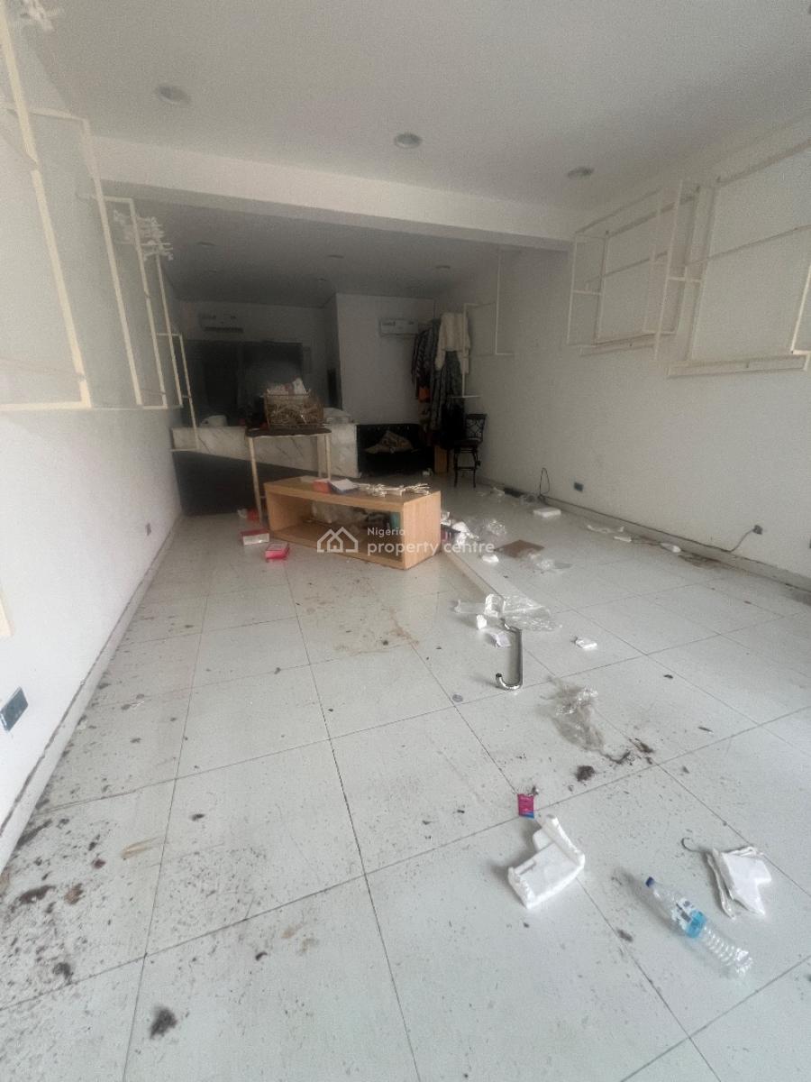 Shop Ground Floor Facing Road at Lekki Phase 1, Off Admiralty Way Lekki Phase 1, Lekki Phase 1, Lekki, Lagos, Shop for Rent