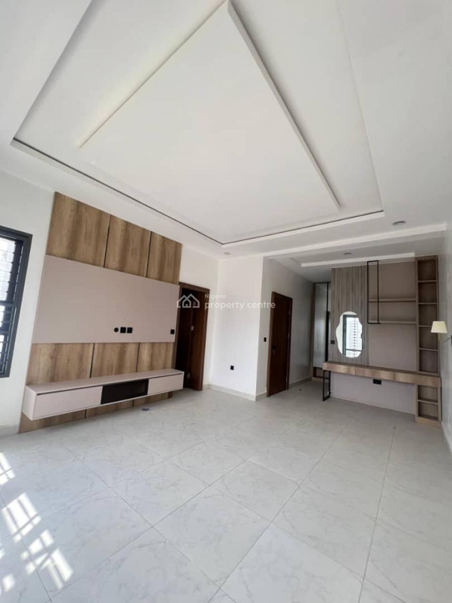 Luxury 5-bedroom Semi-detached Duplex with Bq, Guzape District, Abuja, Semi-detached Duplex for Rent