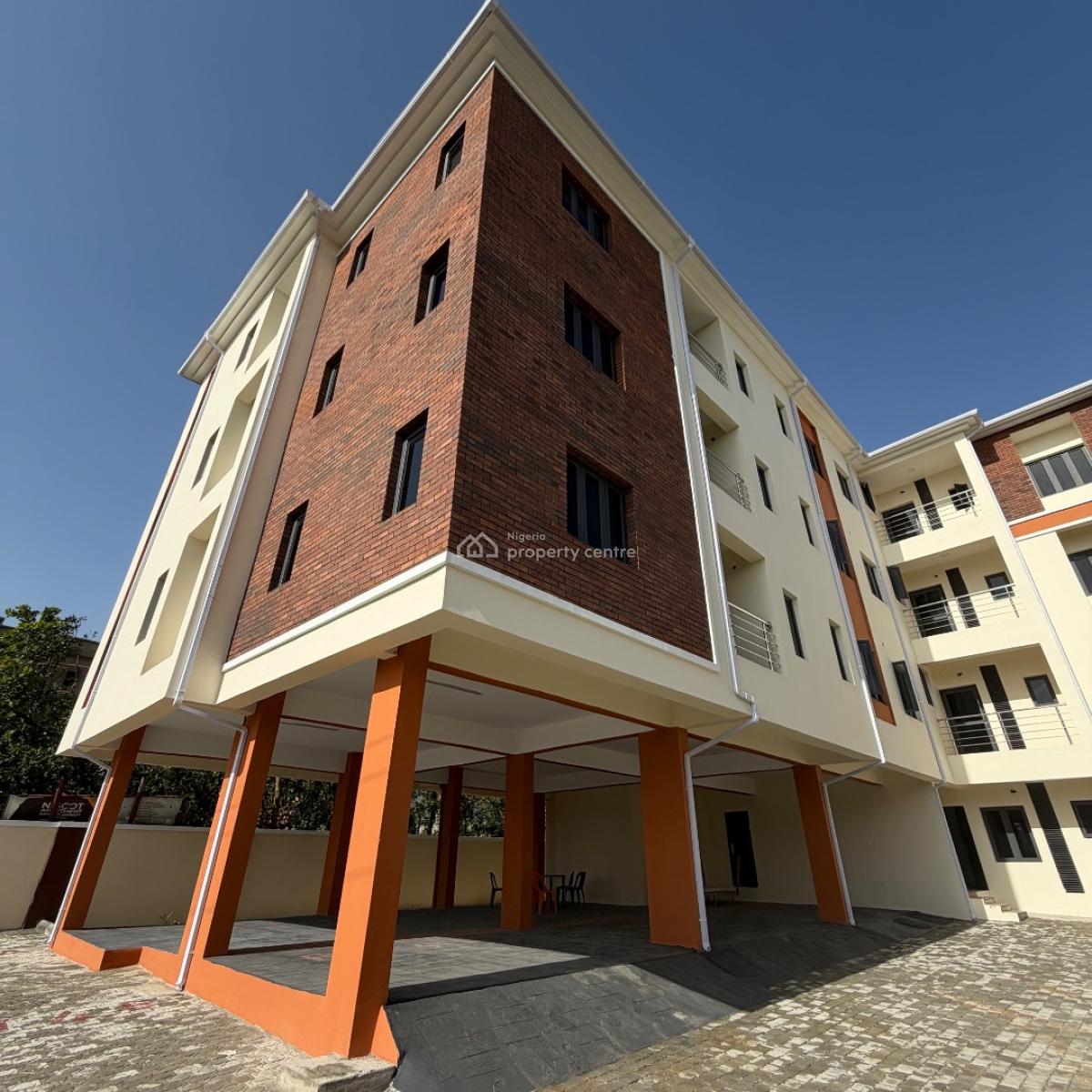 Contemporary & Serviced 3bedrooms Apartment with Bq, Main Katamoe, Katampe, Abuja, Flat / Apartment for Rent