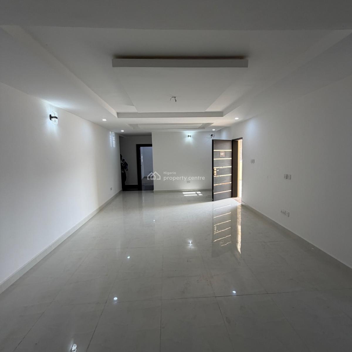 Contemporary & Serviced 3bedrooms Apartment with Bq, Main Katamoe, Katampe, Abuja, Flat / Apartment for Rent