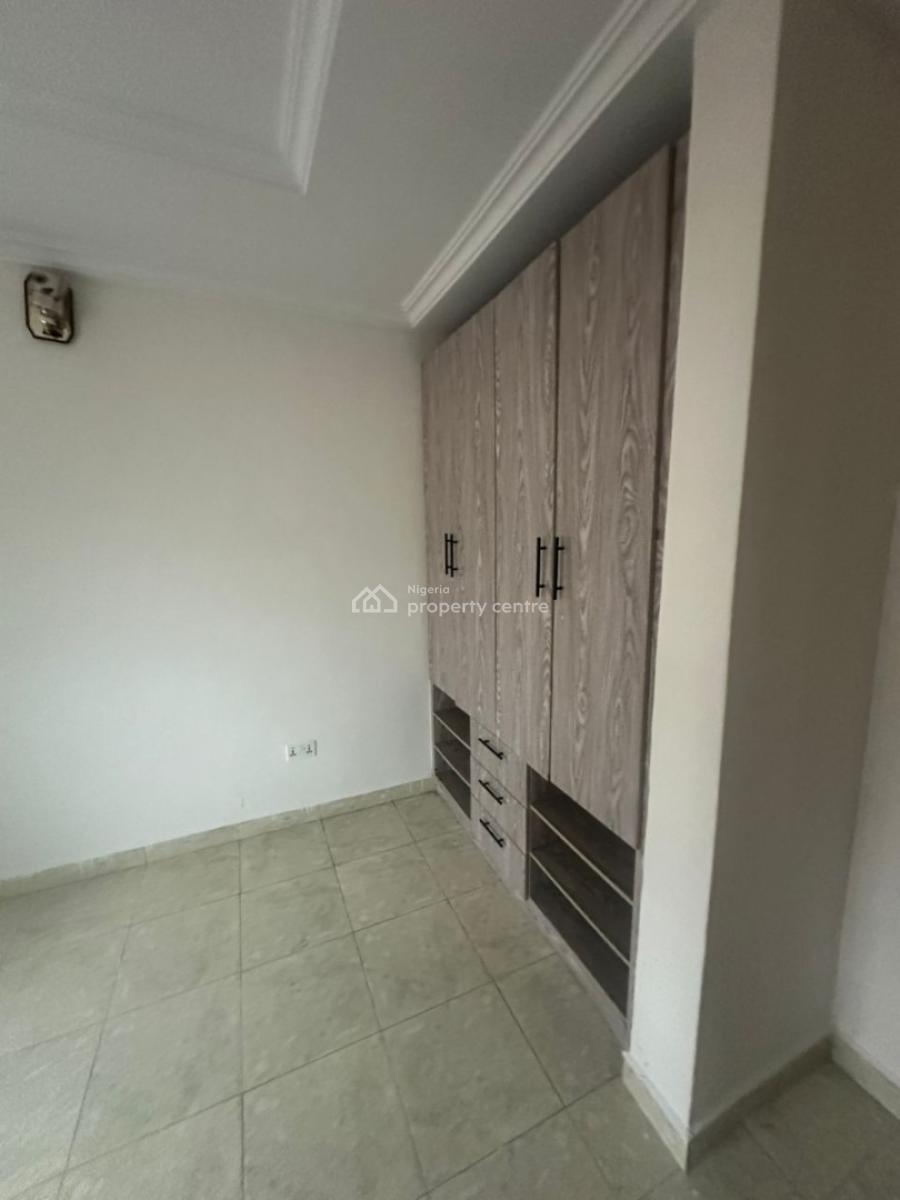 Newly Renovated 2 Bedroom Apartment, Silverland Estate, Sangotedo, Ajah, Lagos, Flat / Apartment for Rent