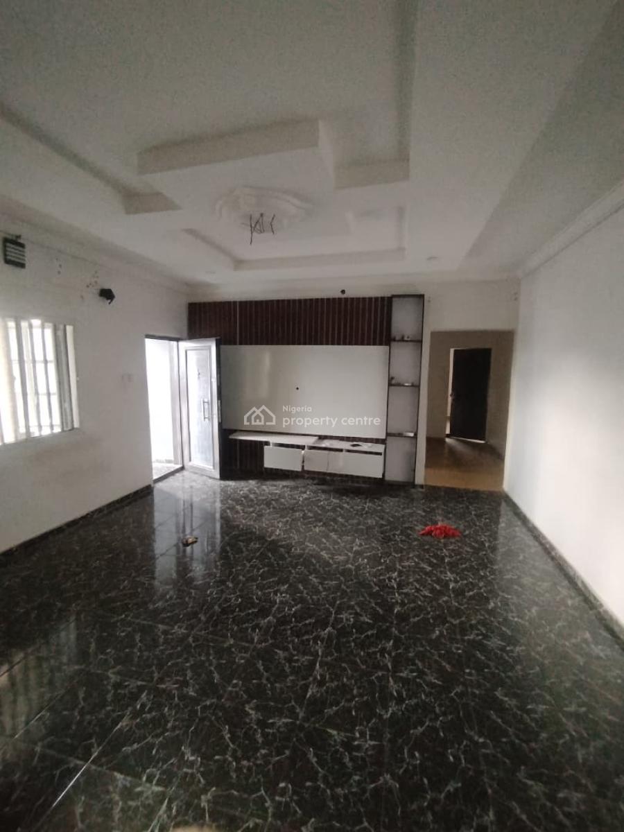 Two Bedrooms Flat Upstairs, Badore, Ajah, Lagos, Flat / Apartment for Rent
