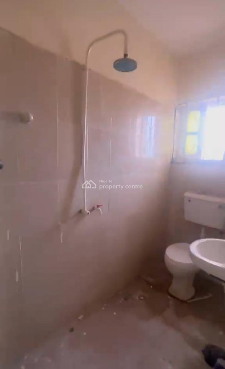 Standard 2 Bedroom Upstairs Apartment{ Video}, United Estate, Sangotedo, Ajah, Lagos, Flat / Apartment for Rent