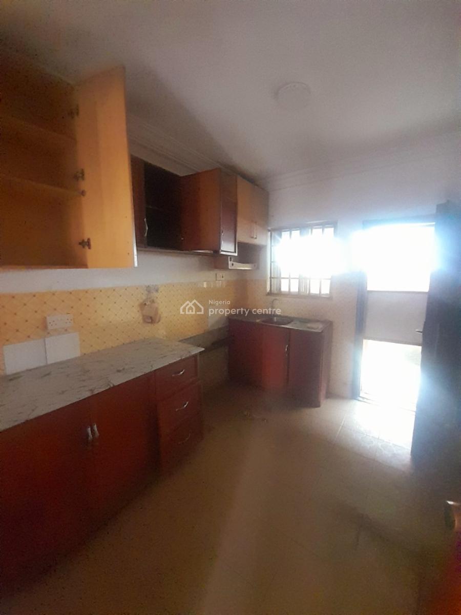 3 Bedroom Apartment at Maroko, Ilaje, Ajah, Maroko, Off Mobi Road, Ilaje, Ajah, Lagos, Terraced Duplex for Rent
