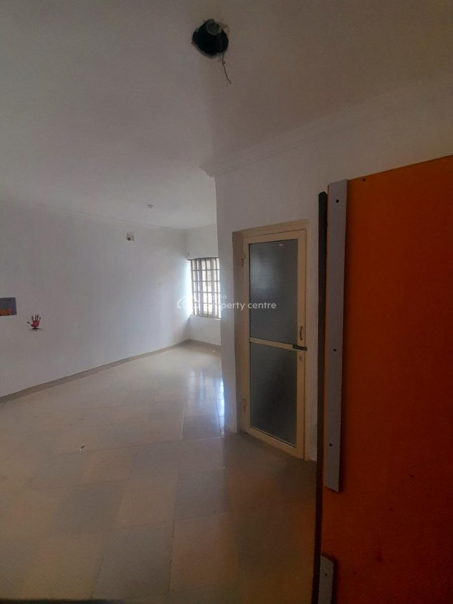 3 Bedroom Apartment at Maroko, Ilaje, Ajah, Maroko, Off Mobi Road, Ilaje, Ajah, Lagos, Terraced Duplex for Rent