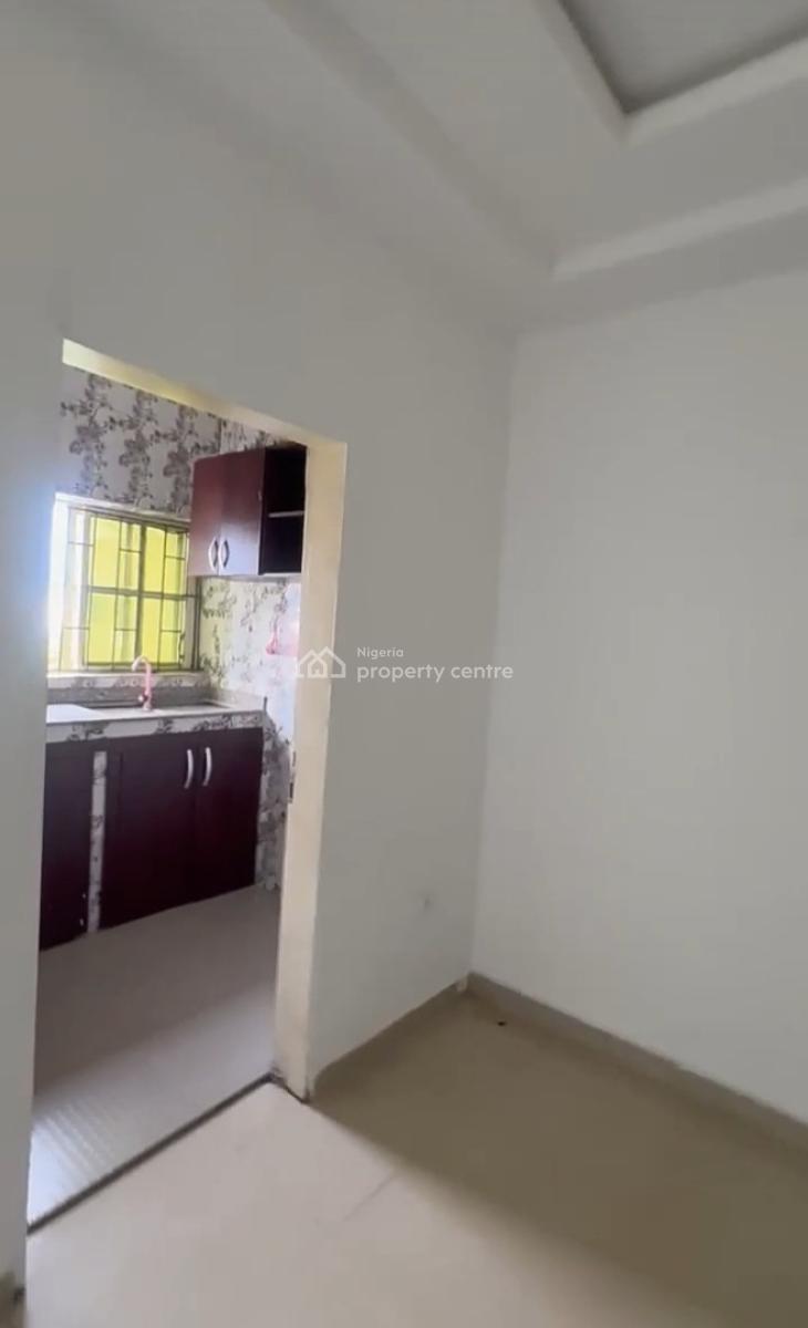 Standard 1 Bedroom Upstairs Apartment { Video}, Greenville Estate, Ogombo, Ajah, Lagos, Mini Flat (room and Parlour) for Rent
