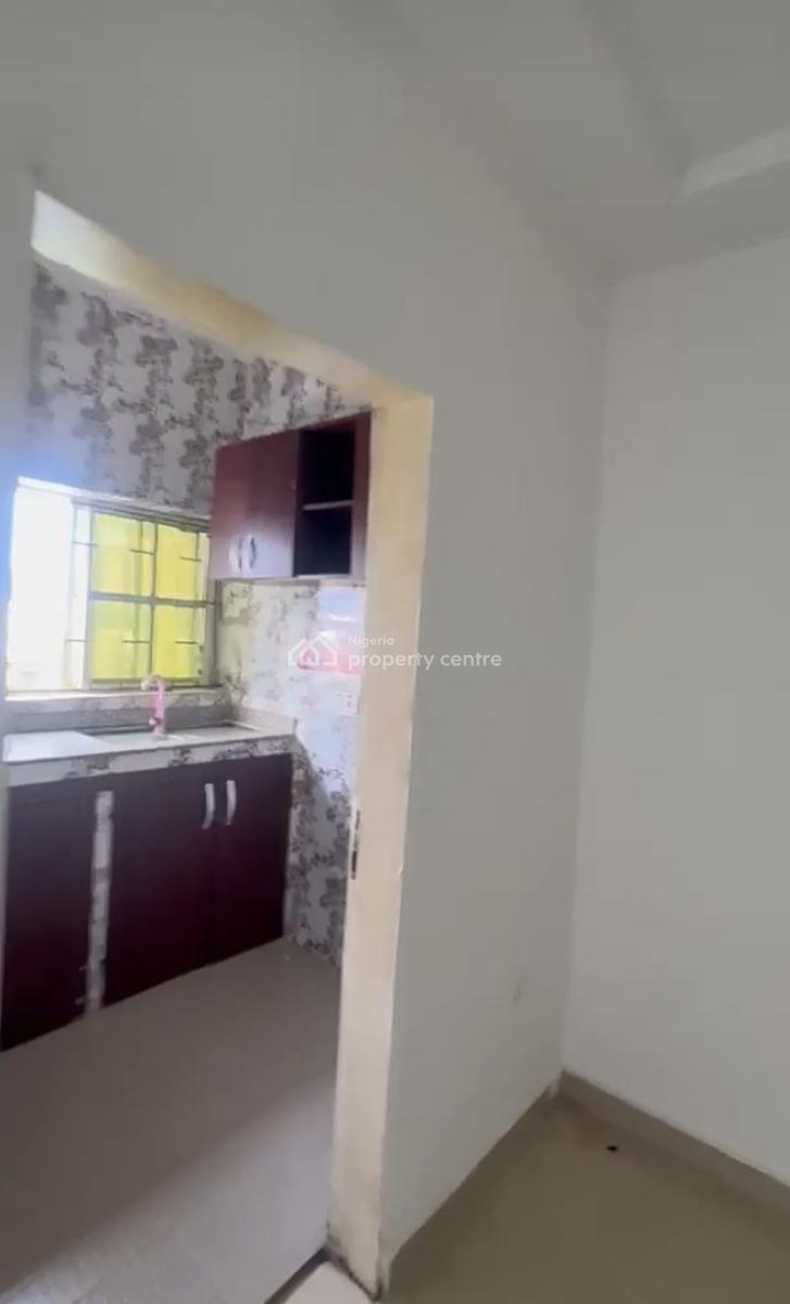 Standard 1 Bedroom Upstairs Apartment { Video}, Greenville Estate, Ogombo, Ajah, Lagos, Mini Flat (room and Parlour) for Rent