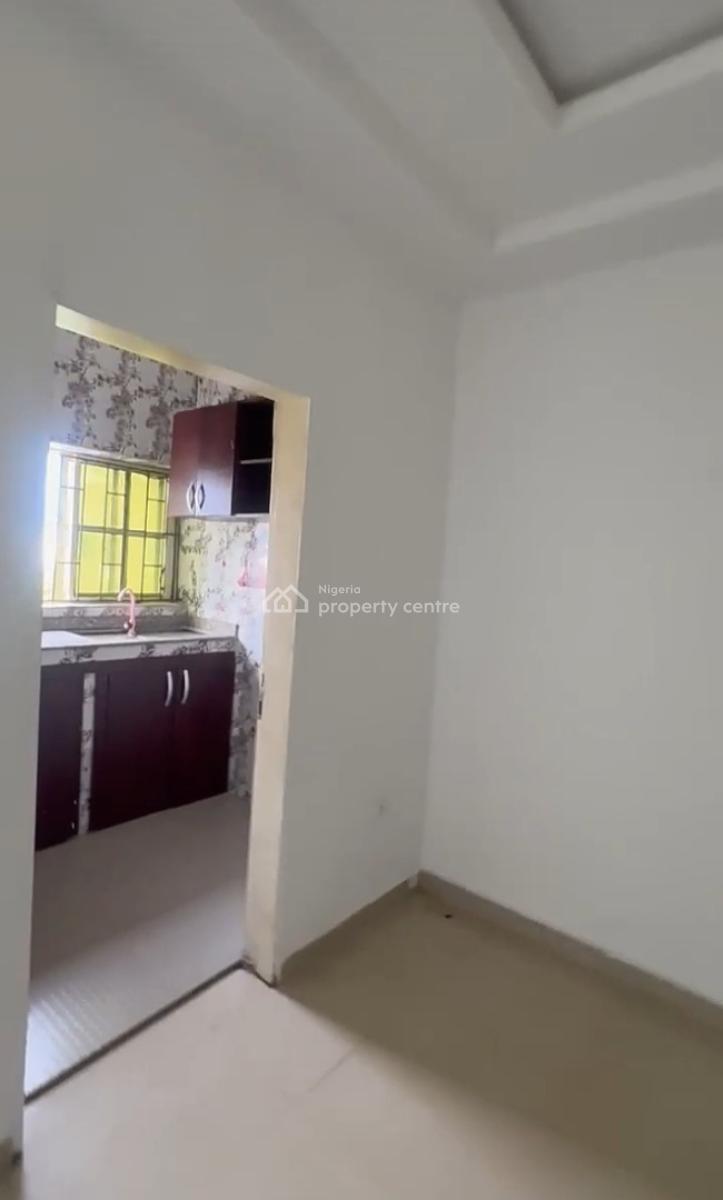 Standard 1 Bedroom Upstairs Apartment { Video}, Greenville Estate, Ogombo, Ajah, Lagos, Mini Flat (room and Parlour) for Rent
