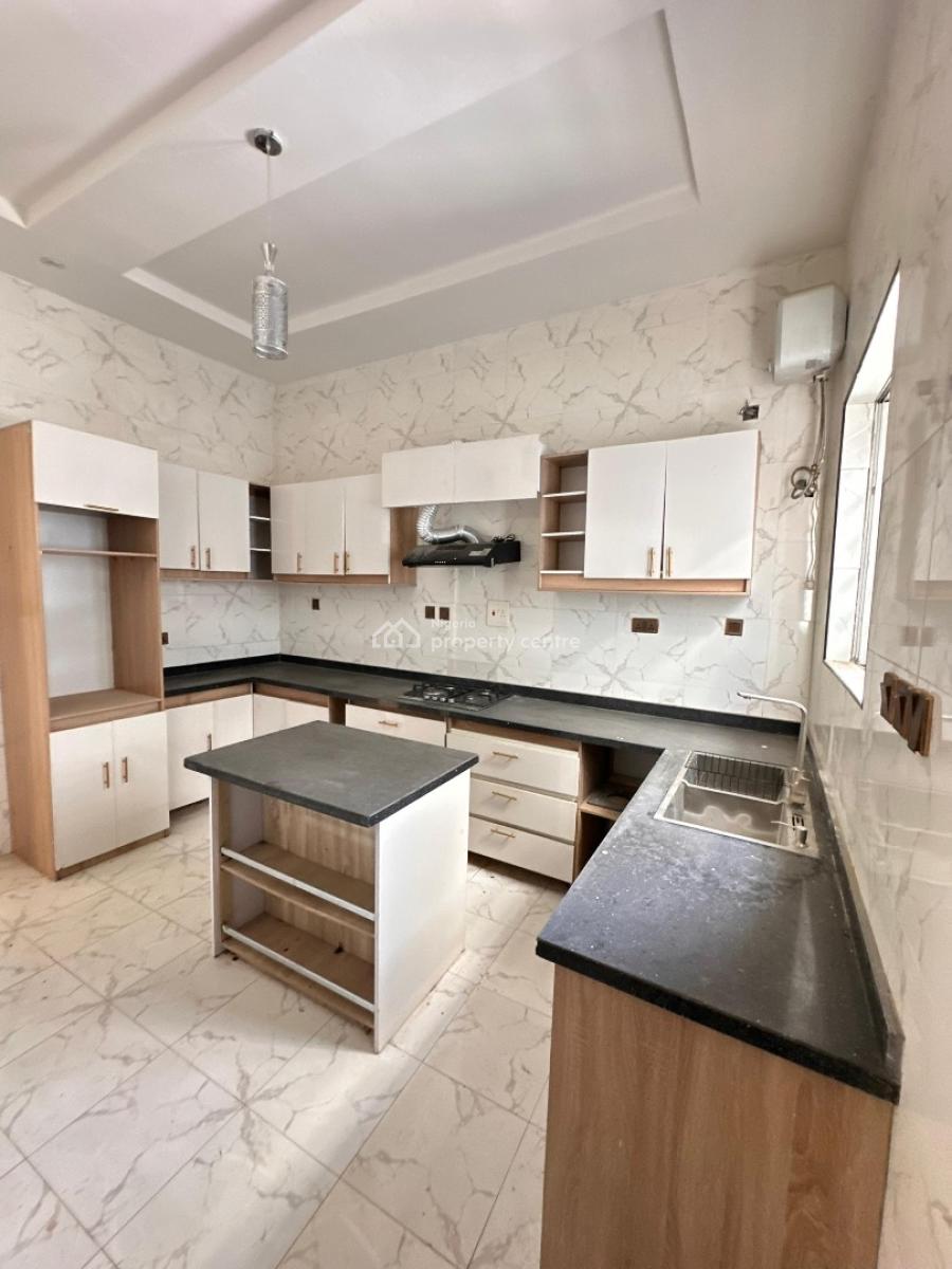 4 Bedroom Terrace Duplex, New Road, Lekki, Lagos, Terraced Duplex for Rent
