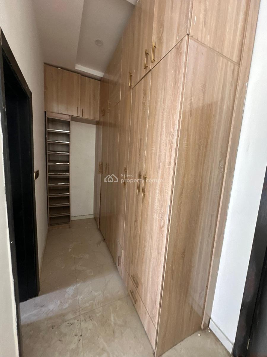 4 Bedroom Terrace Duplex, New Road, Lekki, Lagos, Terraced Duplex for Sale