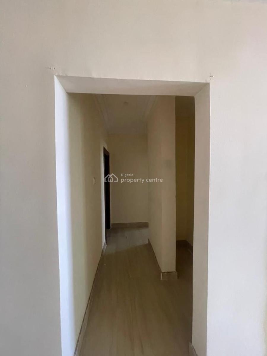 2 Bedroom Apartment, New Road, Lekki, Lagos, Flat / Apartment for Rent