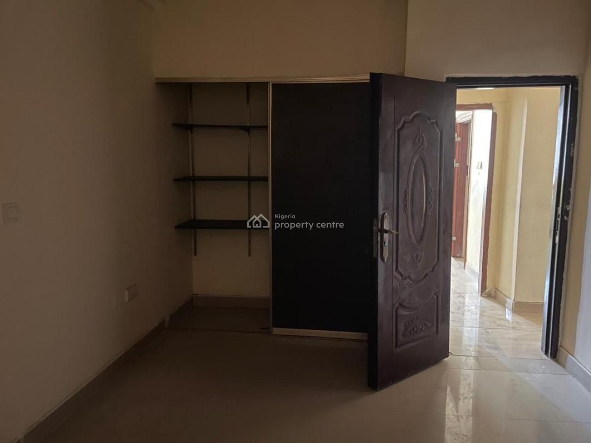 2 Bedroom Apartment, New Road, Lekki, Lagos, Flat / Apartment for Rent