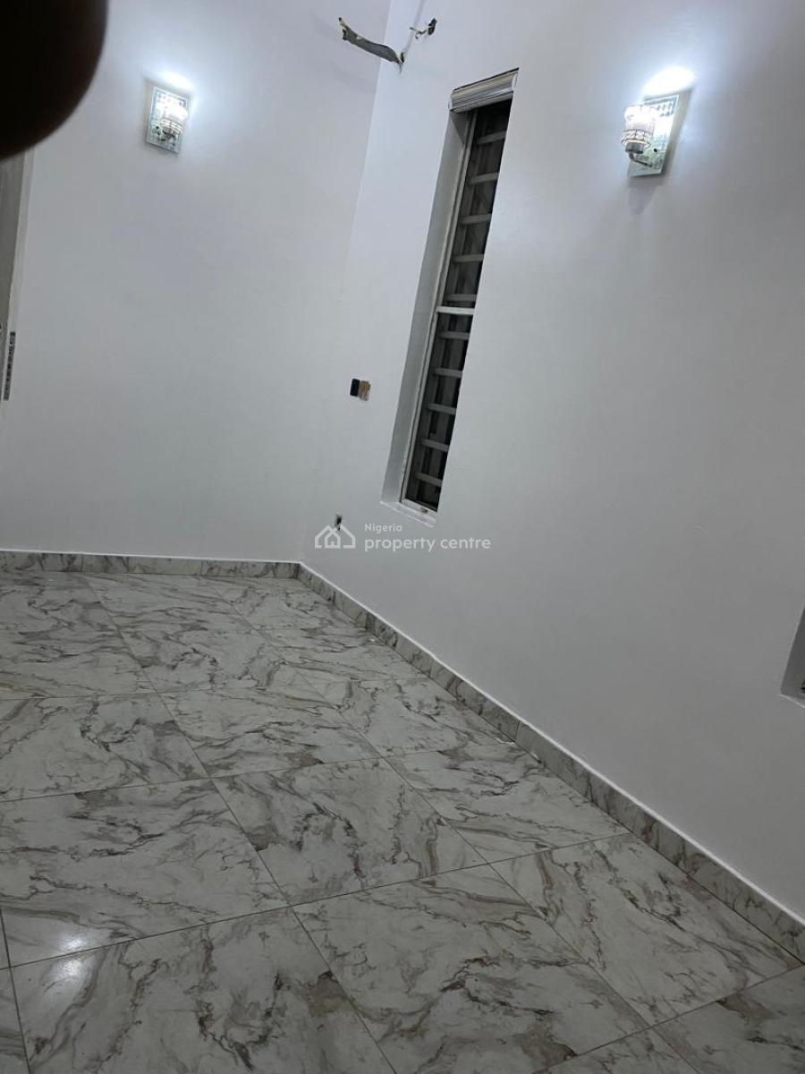 Luxury 1 Bedroom Apartment with Excellent Finishing, Thomas Estate, Ajah, Lagos, Mini Flat (room and Parlour) for Rent