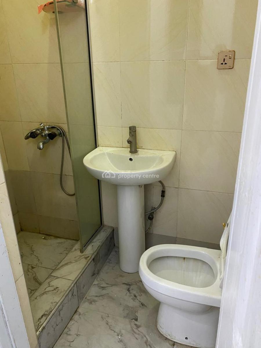 Luxury 1 Bedroom Apartment with Excellent Finishing, Thomas Estate, Ajah, Lagos, Mini Flat (room and Parlour) for Rent