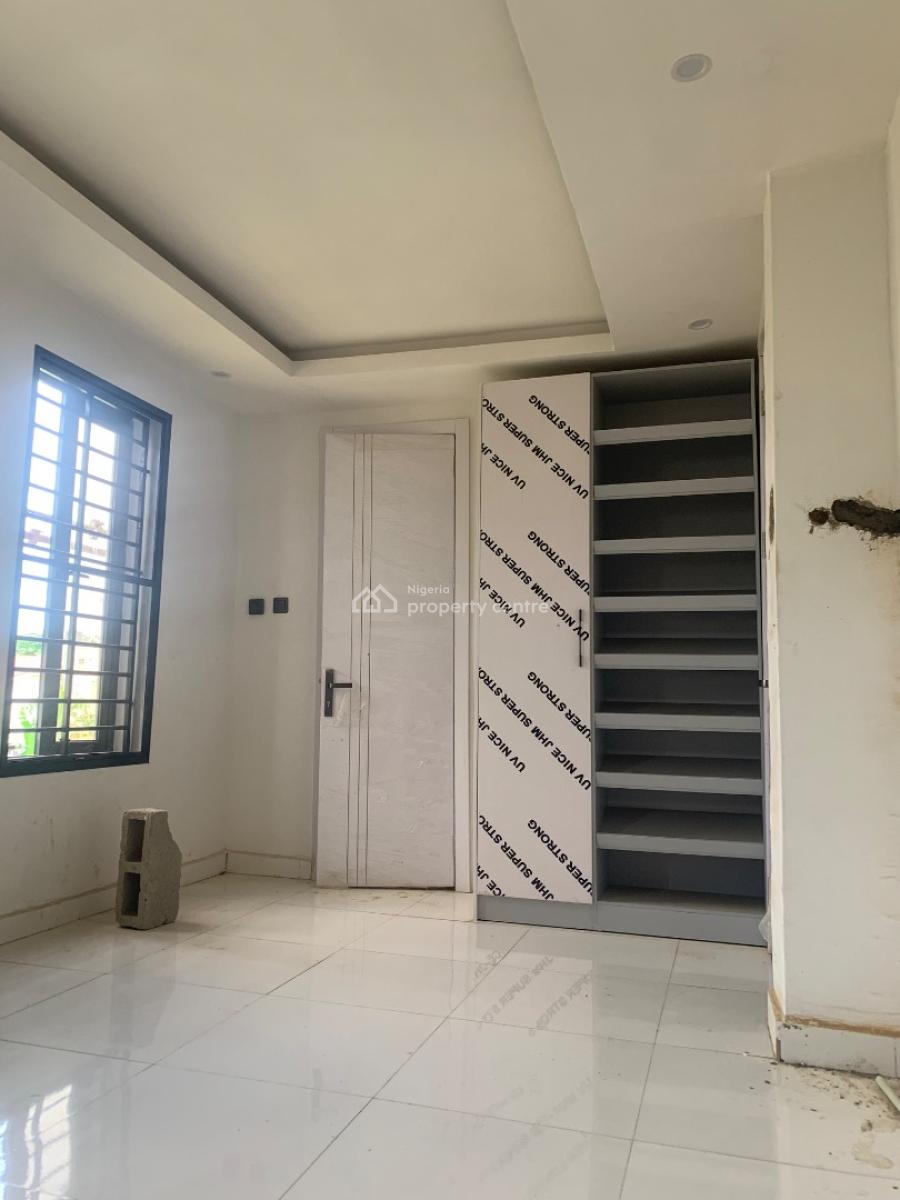 Fantastic Lovely 5 Bedroom Duplex with Bq, Ikeja Gra, Ikeja, Lagos, Semi-detached Duplex for Sale
