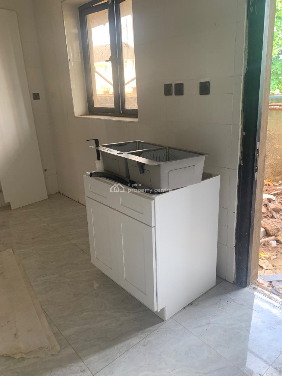 Fantastic Lovely 5 Bedroom Duplex with Bq, Ikeja Gra, Ikeja, Lagos, Semi-detached Duplex for Sale