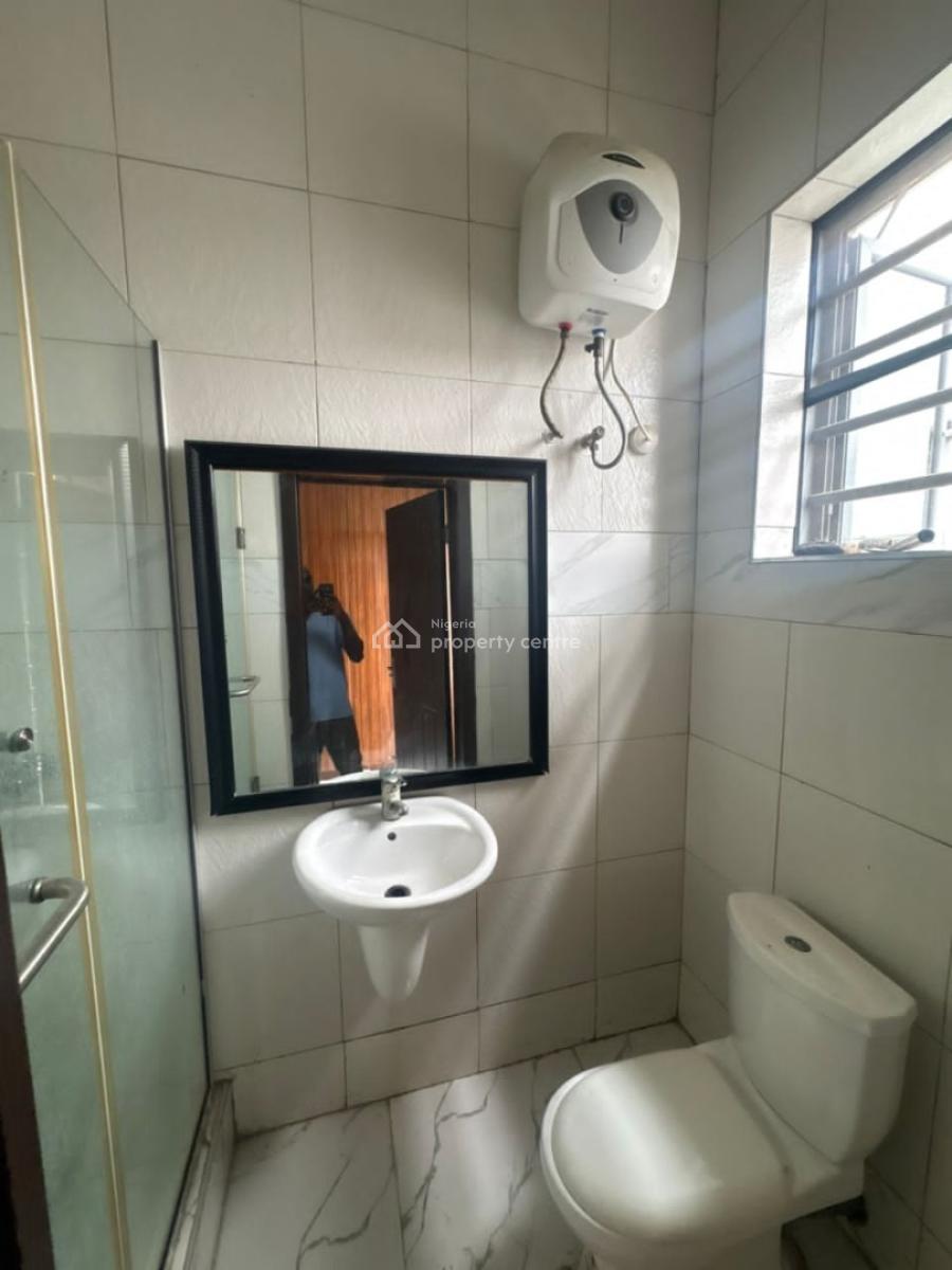 4 Bedrooms Terrace in a Mini Court, By Chisco, Ikate, Lekki, Lagos, Terraced Duplex for Rent