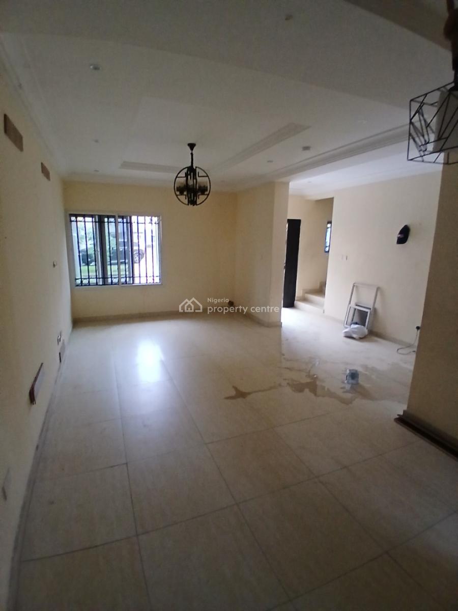 Serviced 3 Bedeoom En-suite Terraced Duplex with an Enclosed Fitted Ki, Ikate Elegushi, Lekki, Lagos, Terraced Duplex for Rent