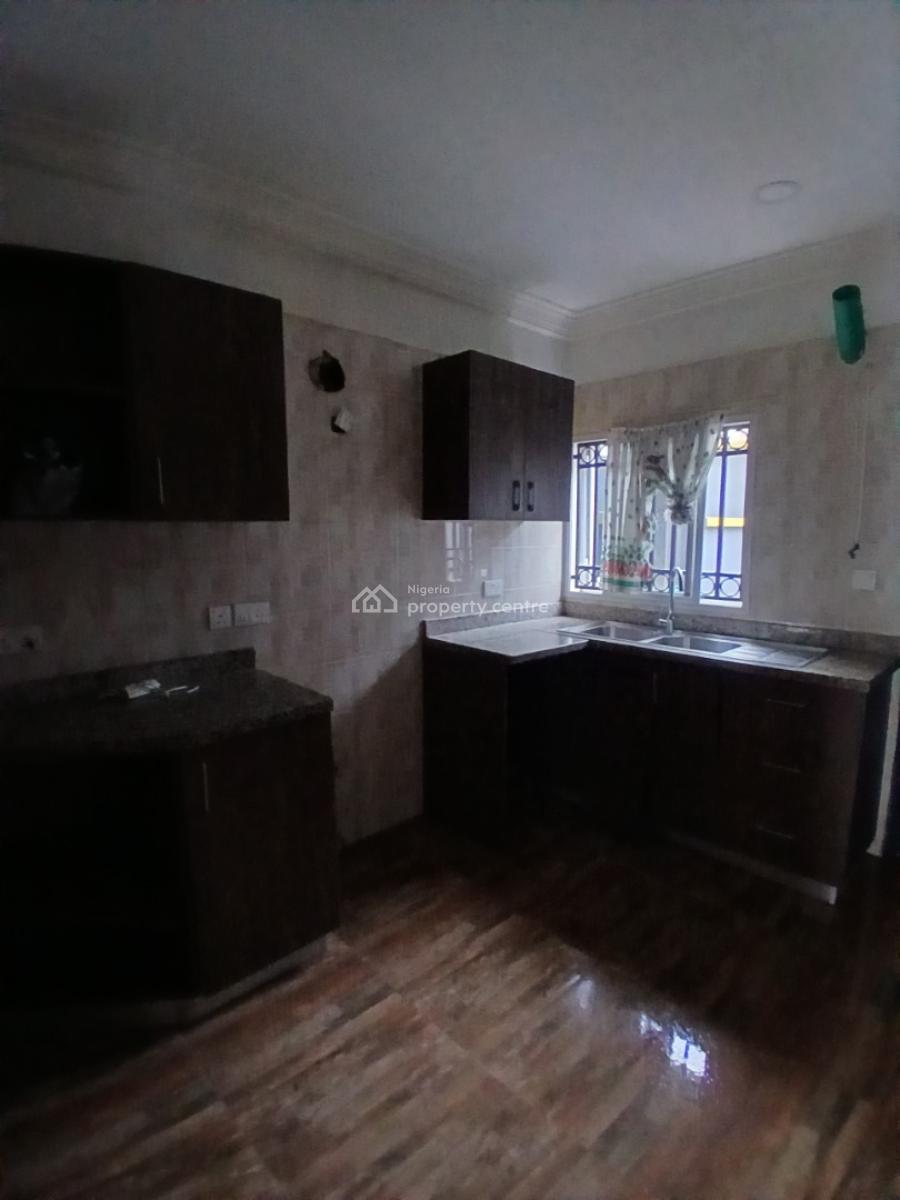 Serviced 3 Bedeoom En-suite Terraced Duplex with an Enclosed Fitted Ki, Ikate Elegushi, Lekki, Lagos, Terraced Duplex for Rent