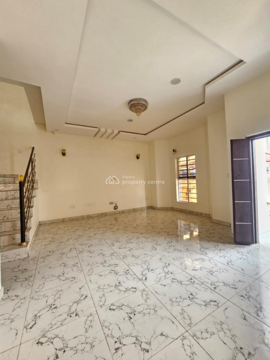 Exquisite 4-bedrooms Semi-detached Detached Duplex with Bq, Lekki County, Lekki, Lagos, House for Sale