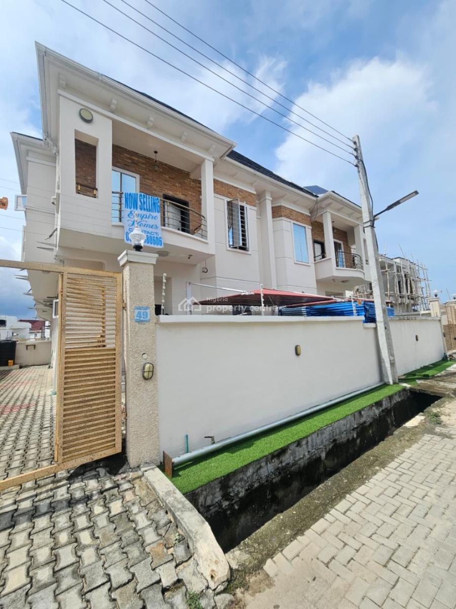 Exquisite 4-bedrooms Semi-detached Detached Duplex with Bq, Lekki County, Lekki, Lagos, House for Sale
