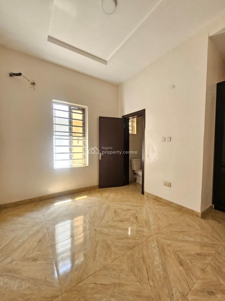 Exquisite 4-bedrooms Semi-detached Detached Duplex with Bq, Lekki County, Lekki, Lagos, House for Sale